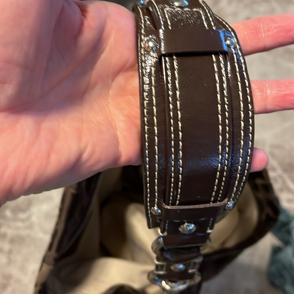 COACH CARLY OPTIC SIGNATURE HOBO BAG IN BROWN F13981 - Picture 9 of 15